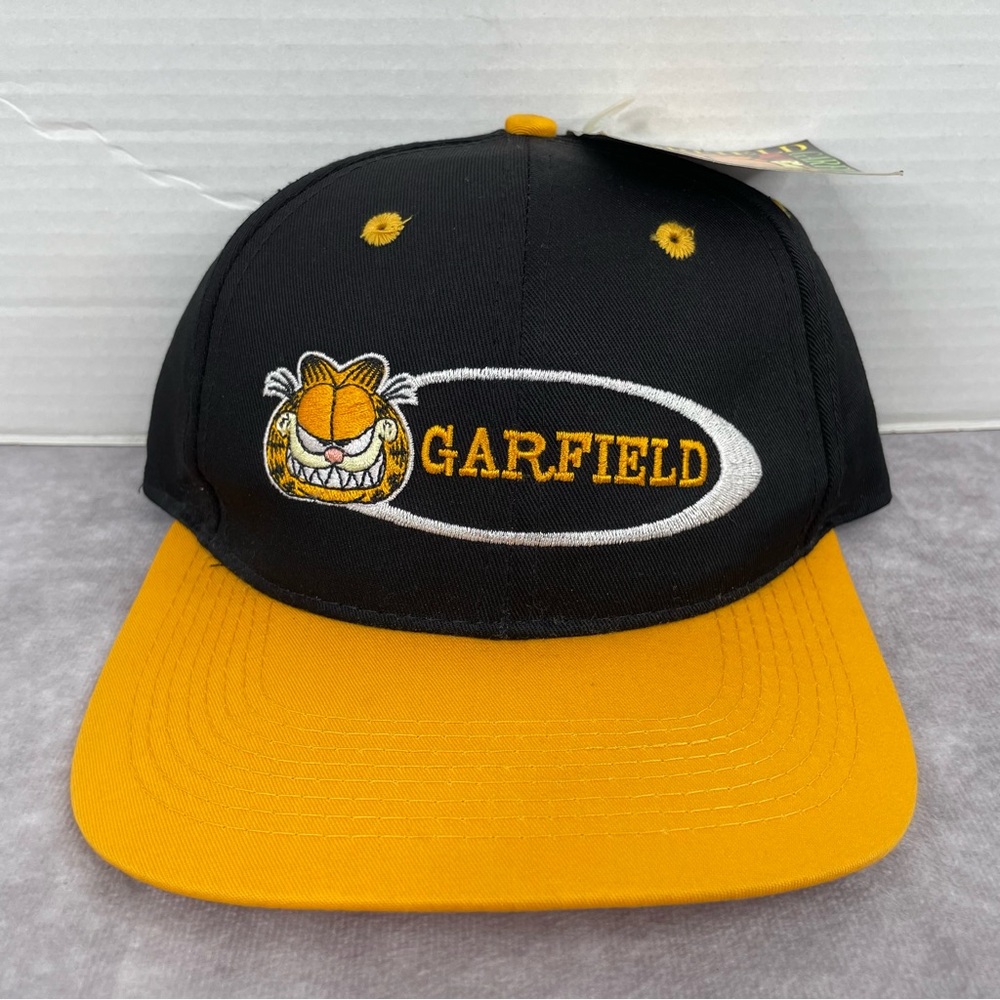Vintage Garfield The Cat Snapback Hat Black PAWS Fresh Caps Deadstock